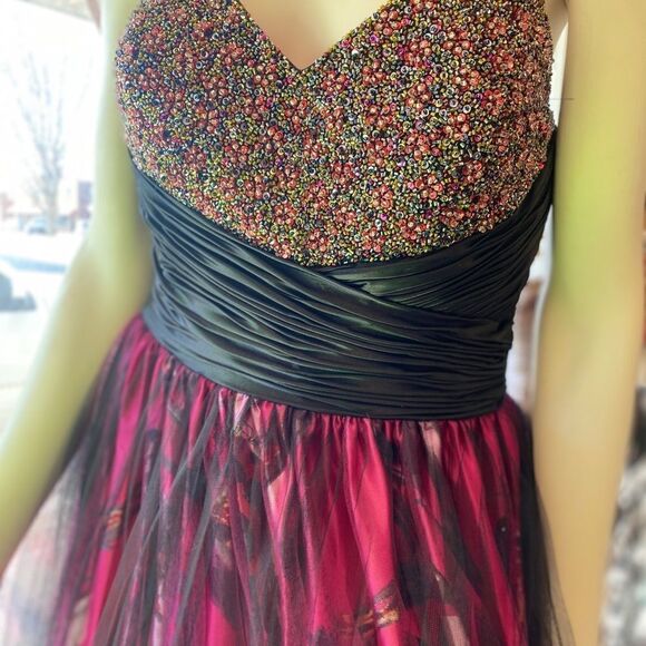 14 Wink Prom Pink Blk Princess gown - Picture 2 of 7